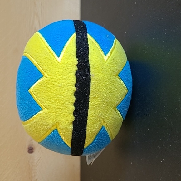 Pokemon Plush Pokeball Master Ball blue and yellow - Picture 4 of 4